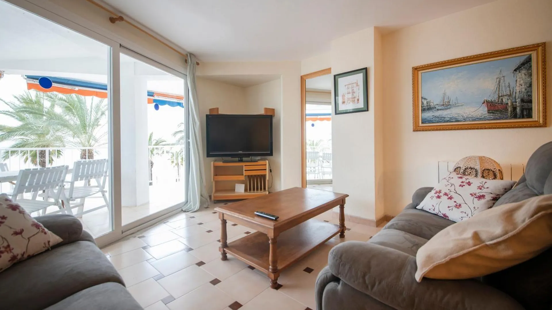 Tarracohomes, Apartamento Rosa Salou Con Terraza Y Vistas A La Playa