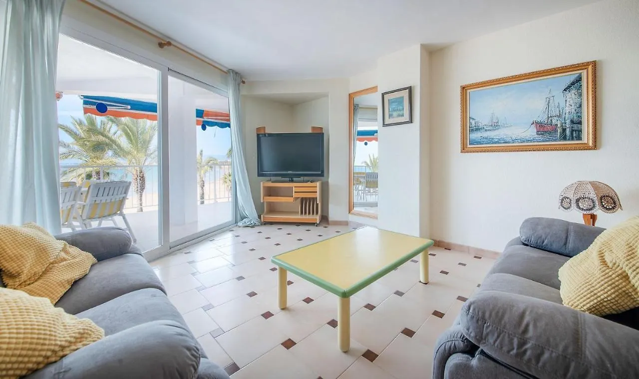 Tarracohomes, Apartamento Rosa Salou Con Terraza Y Vistas A La Playa 0*,  Spain
